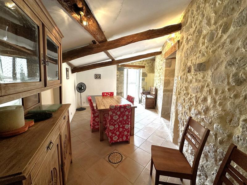 Maison traditionnelle - 117 m² - 6 pièces