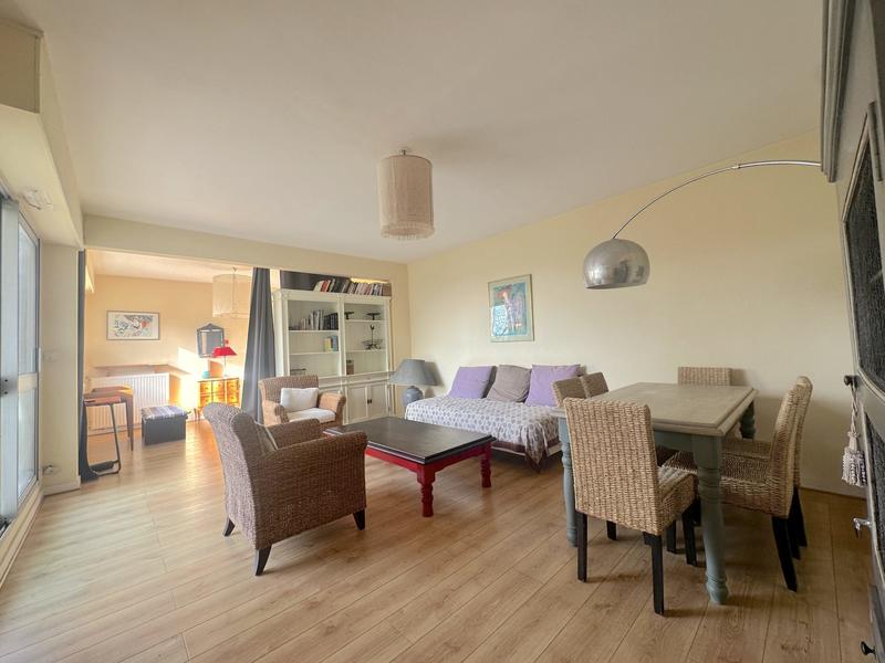 Appartement - 70 m² - 3 pièces