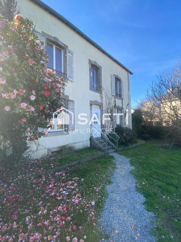 Maison - 137 m² - 8 pièces