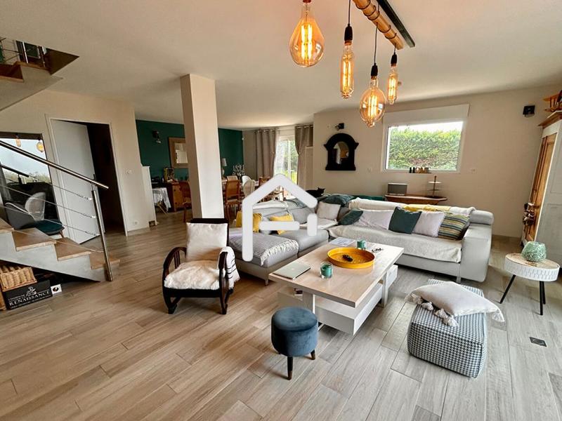 Villa - 284 m² - 7 pièces