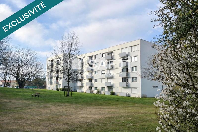 Appartement - 82 m² - 4 pièces