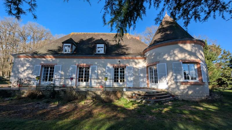 Maison - 262 m² - 10 pièces