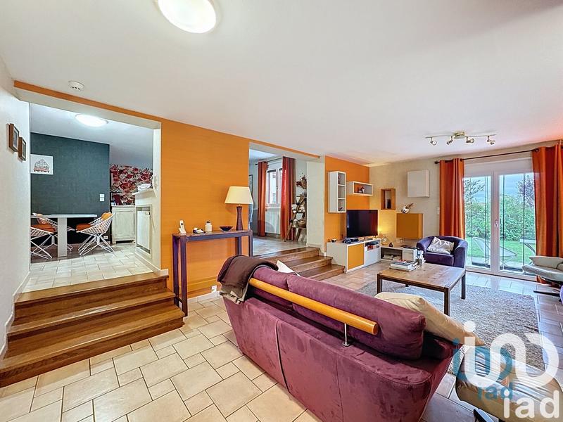 Maison - 178 m² - 8 pièces