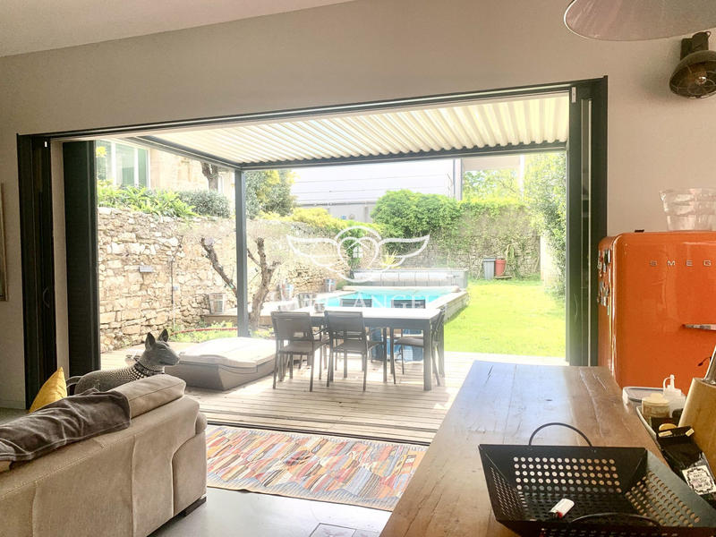 Maison - 150 m² - 4 pièces