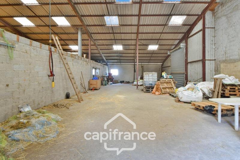 Maison - 257 m² - 10 pièces