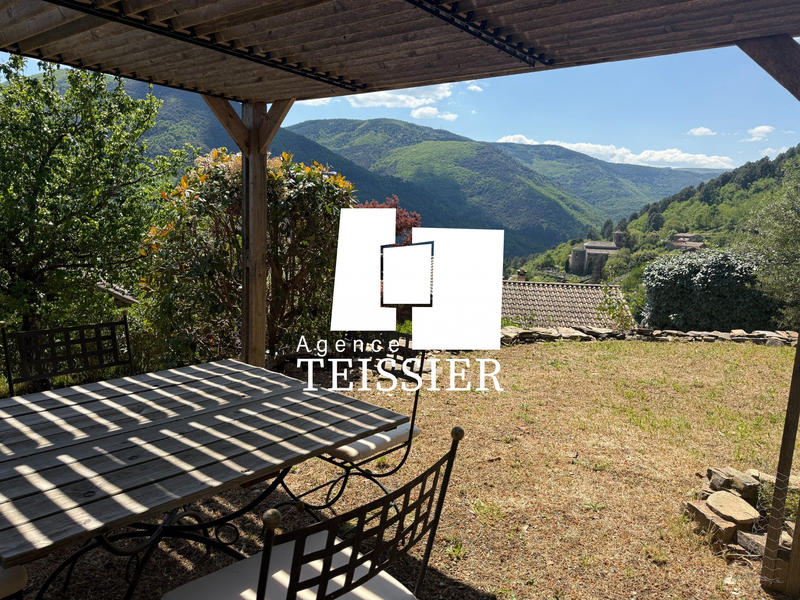 Maison - 115 m² - 4 pièces