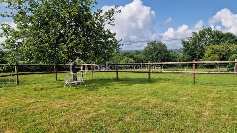 Maison en pierre - 123 m² - 6 pièces