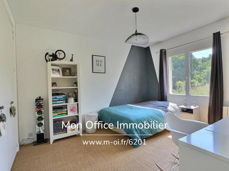 Maison - 250 m² - 10 pièces