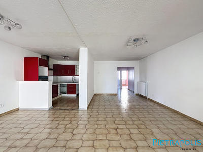 Appartement - 84 m² - 4 pièces