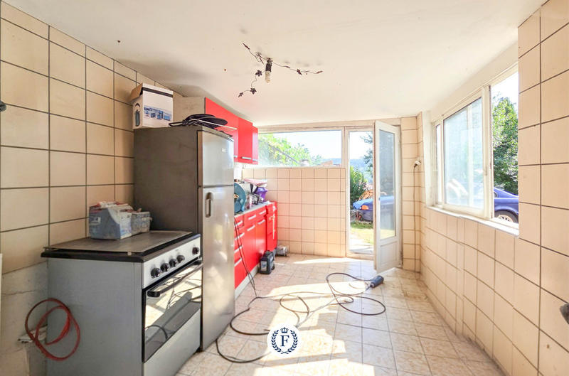 Maison de village - 90 m² - 5 pièces