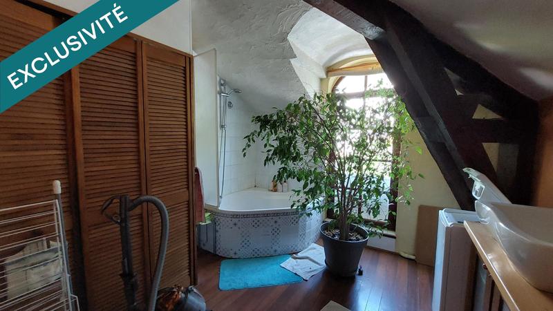 Appartement - 85 m² - 3 pièces