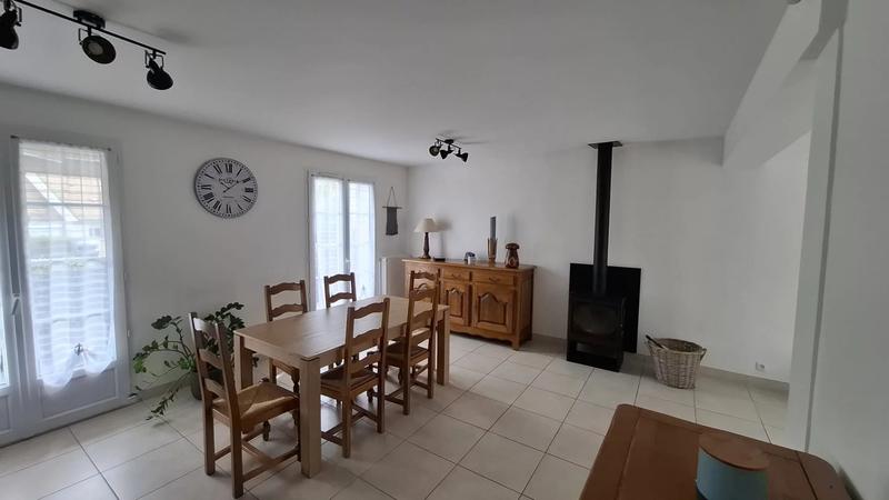 Maison - 167 m² - 6 pièces