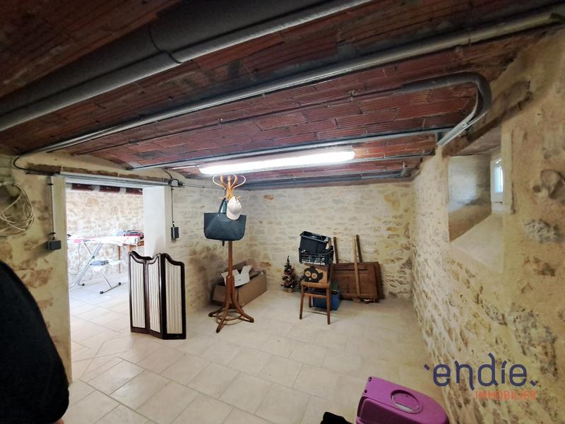 Maison - 177 m² - 7 pièces