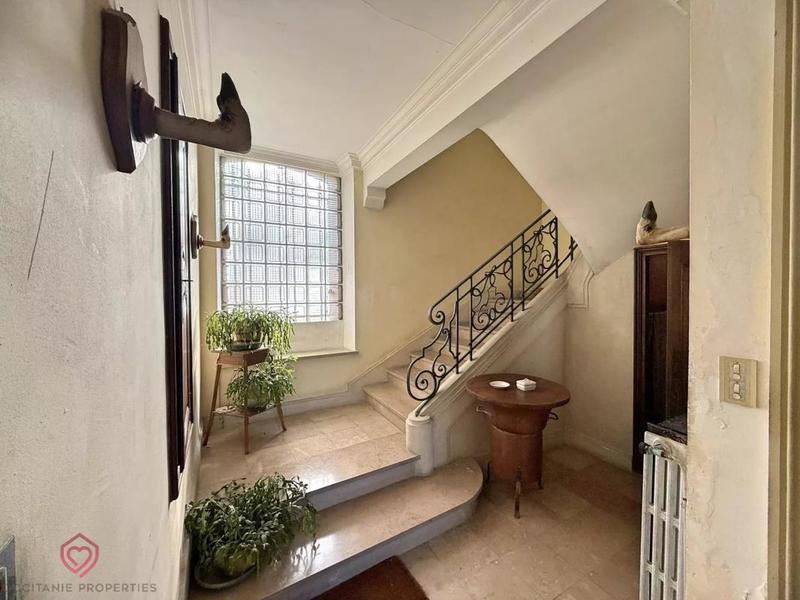 Propriété - 339 m² - 11 pièces