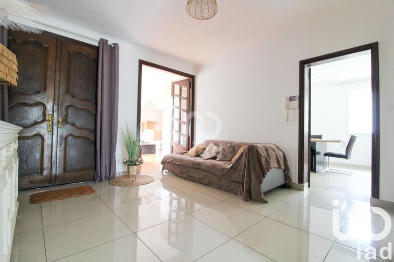 Maison - 200 m² - 6 pièces