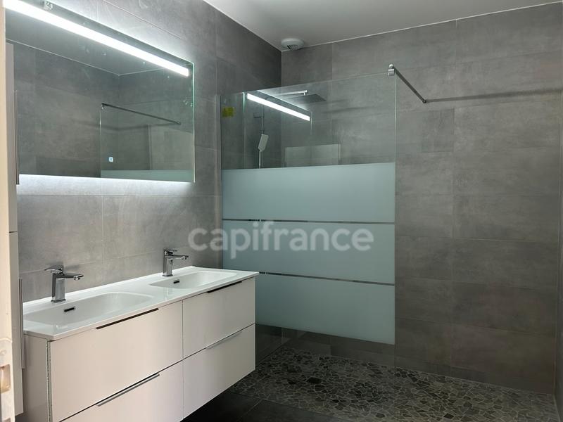 Villa - 85 m² - 3 pièces