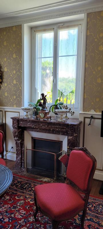 Propriété - 221 m² - 9 pièces