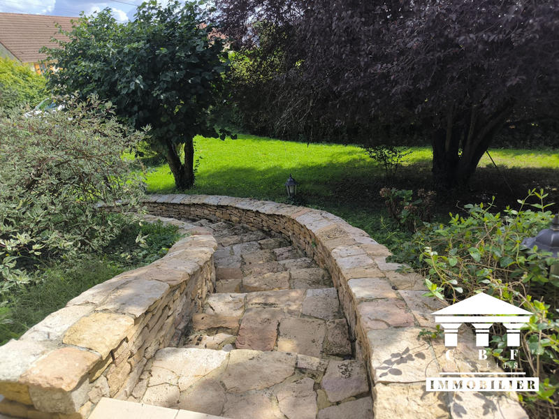 Maison - 123 m² - 6 pièces