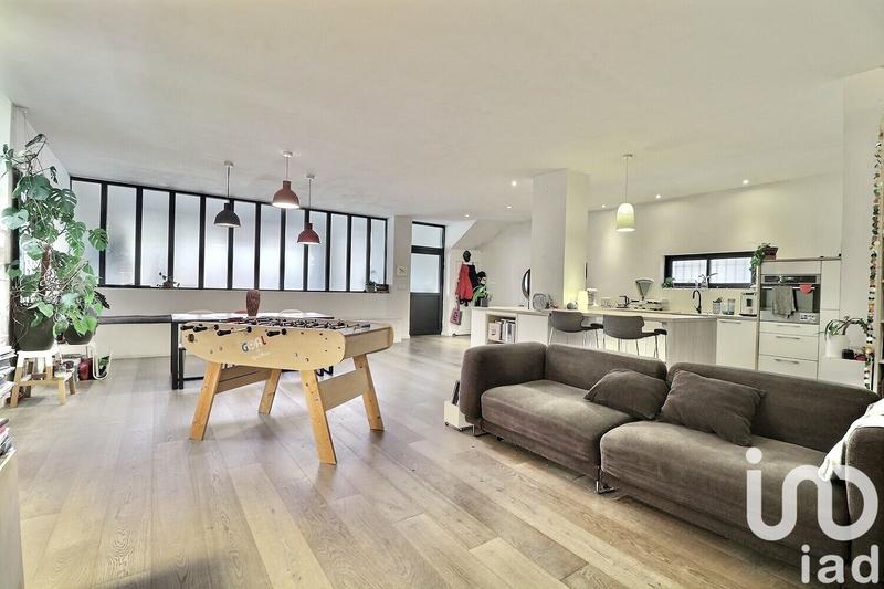 Loft - 137 m² - 4 pièces