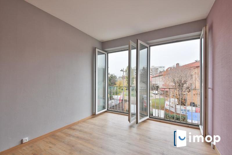 Appartement - 110 m² - 5 pièces