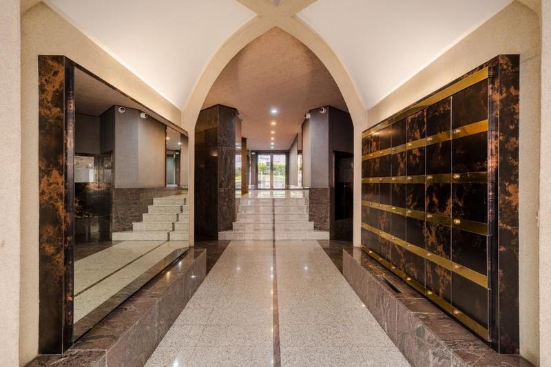 Appartement - 130 m² - 5 pièces