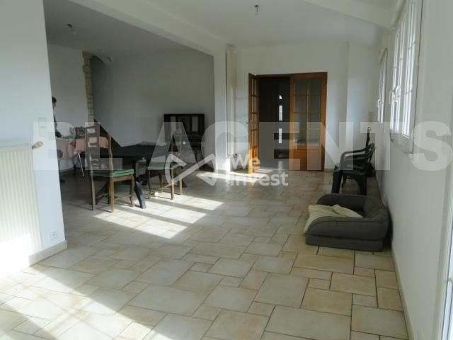 Maison - 137 m² - 7 pièces