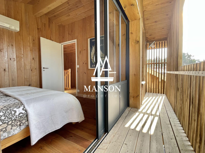 Villa - 135 m² - 8 pièces