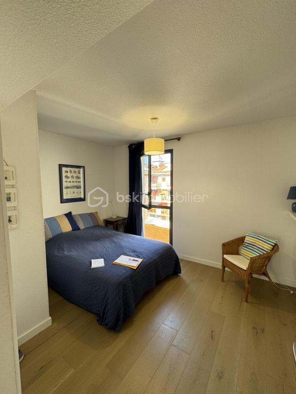 Duplex - 122 m² - 5 pièces