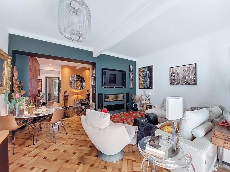 Appartement - 110 m² - 4 pièces