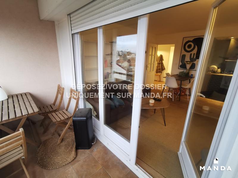 Chambre - 10 m² - 4 pièces