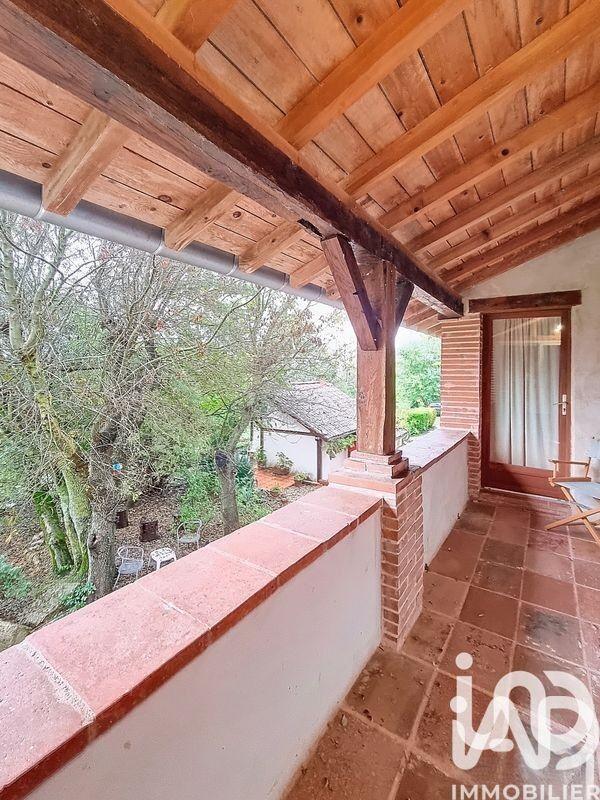 Maison - 280 m² - 11 pièces