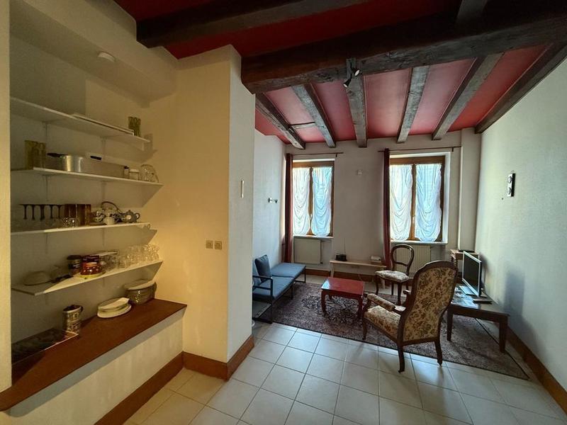 Appartement - 68 m² - 2 pièces