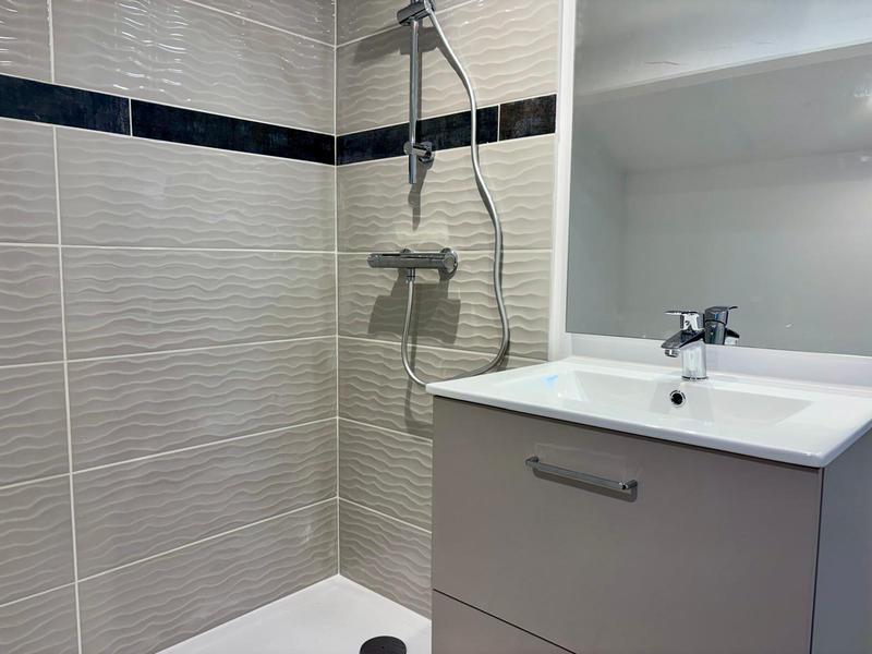 Appartement - 60 m² - 2 pièces