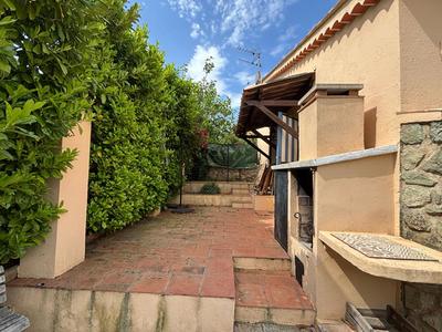 Maison - 95 m² - 6 pièces