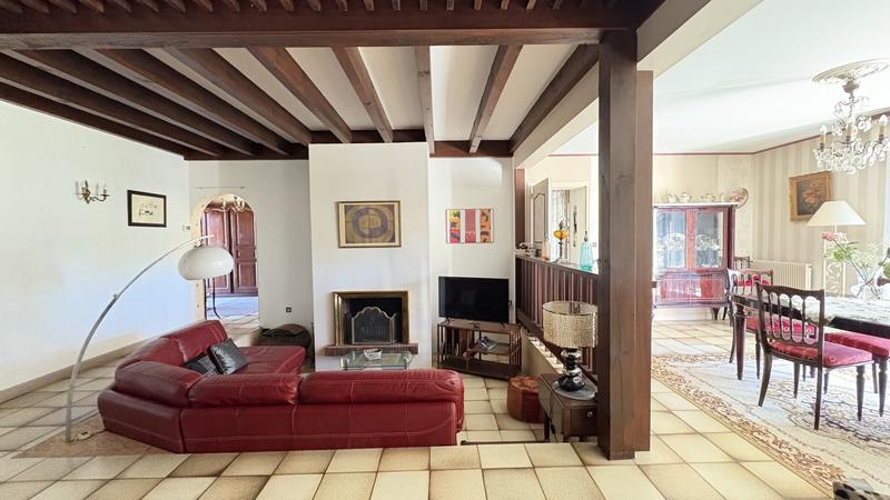 Maison d'architecte - 295 m² - 9 pièces