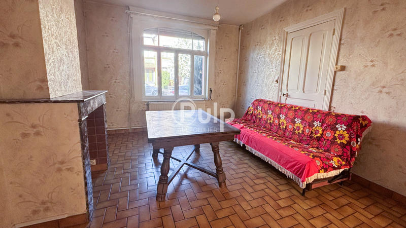 Maison - 90 m² - 5 pièces