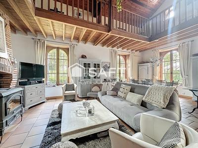 Maison - 200 m² - 7 pièces