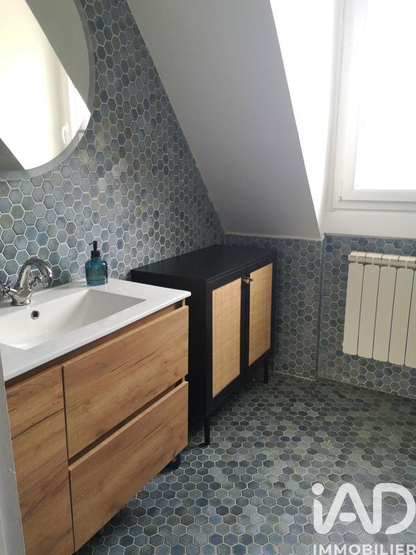 Maison - 148 m² - 6 pièces