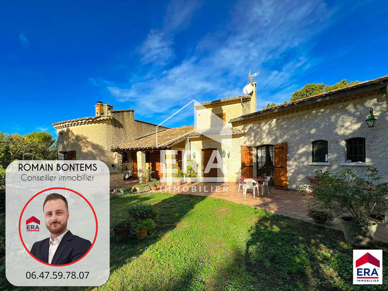 Maison - 222 m² - 6 pièces