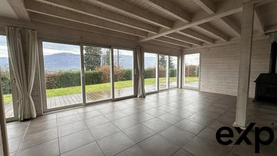 Maison - 137 m² - 6 pièces