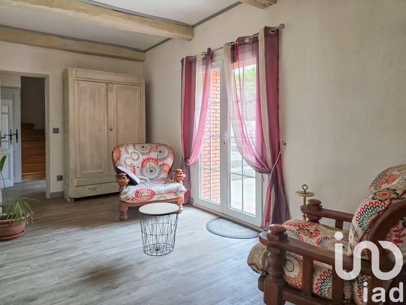 Maison - 259 m² - 6 pièces