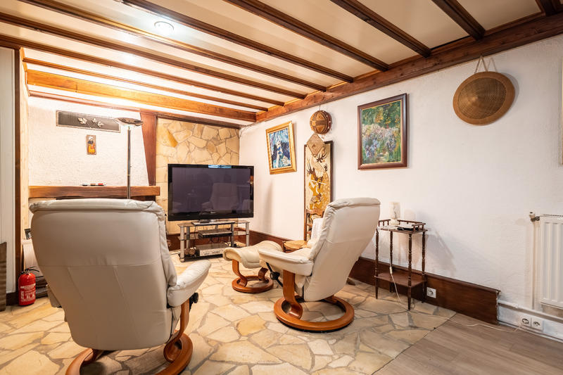 Maison - 162 m² - 7 pièces