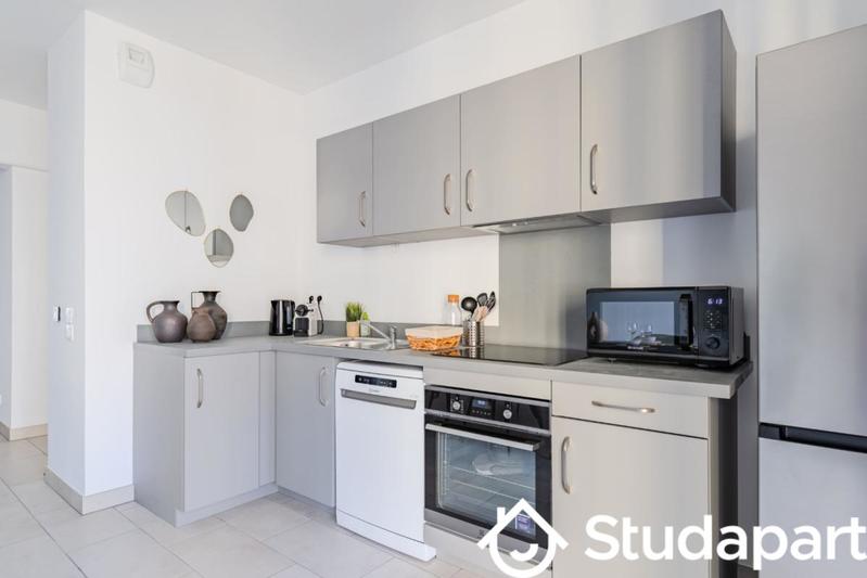 Chambre - 12 m² - 1 pièce