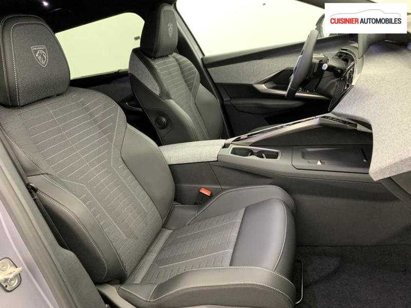 Peugeot 5008 Hybrid 145 e-Dcs6 Gt