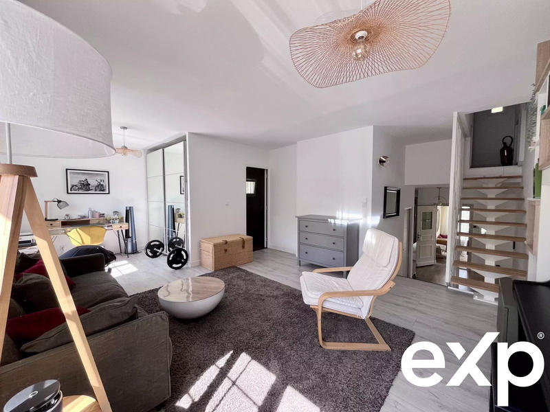 Maison - 170 m² - 5 pièces