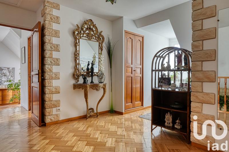 Maison - 162 m² - 6 pièces