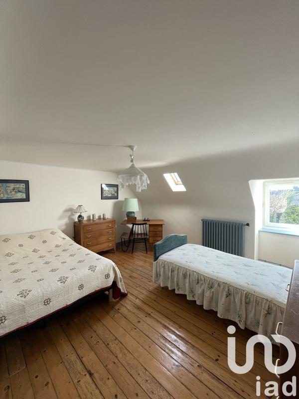 Maison - 281 m² - 11 pièces