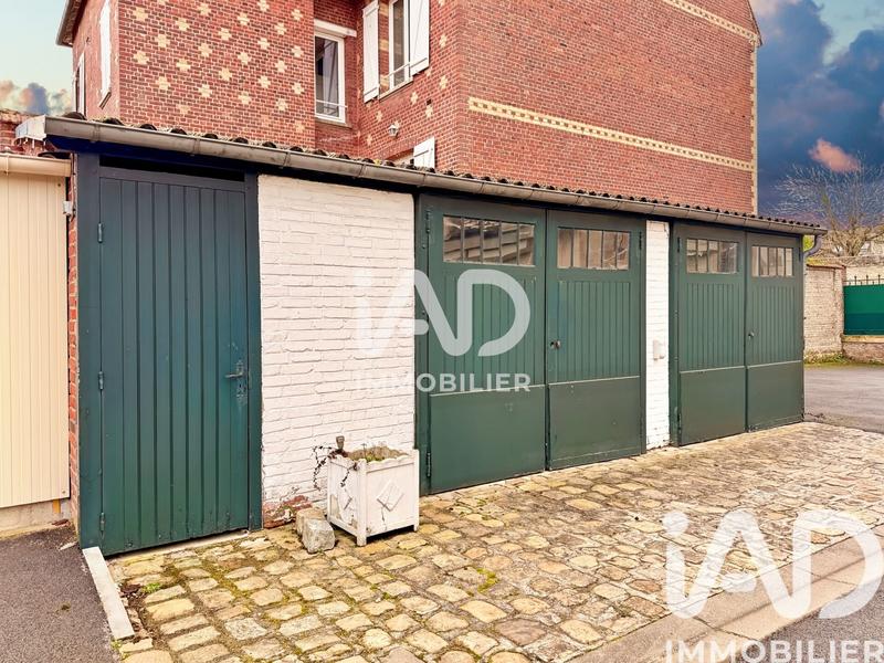 Maison de ville - 295 m² - 9 pièces