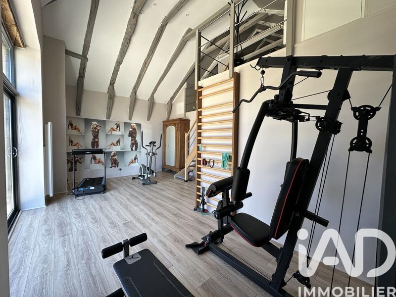 Maison - 820 m² - 19 pièces