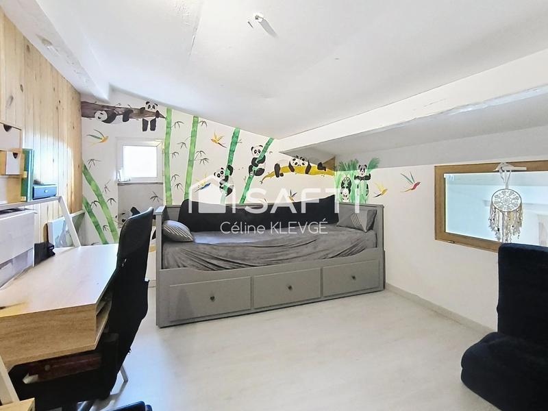 Maison - 90 m² - 5 pièces